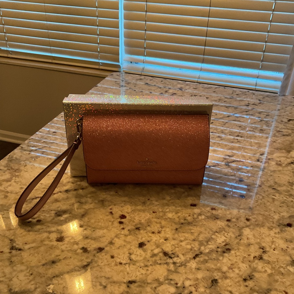 Pink glitter phone/wristlet